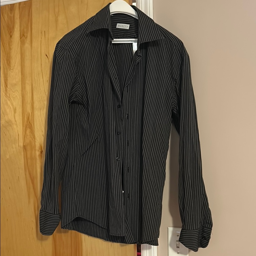 Black Dress Shirt with Lightweight Fabric and Long Sleeves